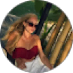 Review From Eszter U