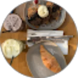 Review From 3IA03_ DESTYA AYU