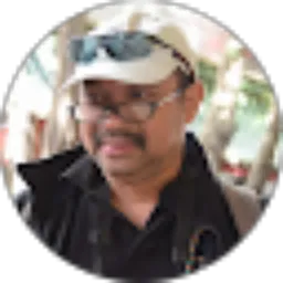 Review From Ronald Lusikooy