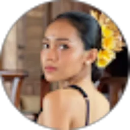 Review From 082_ Gek Diah Julya Pramuditha