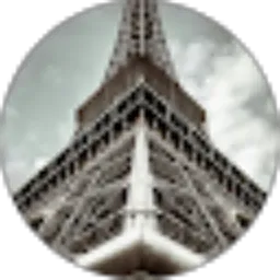 Review From sang penjelajah bumi