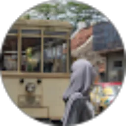 Review From annisa aziizah