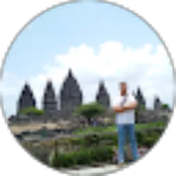 Review From Berlin Tangdiembong