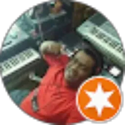 Review From Radja record solo