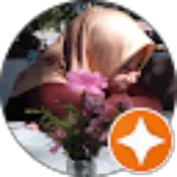 Review From Putri Zakiyatun