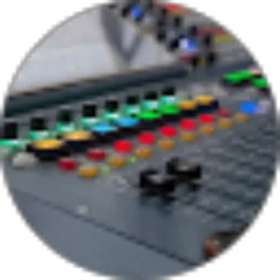 Review From Alwando Nadeva