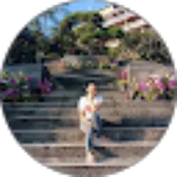 Review From Elisa Novega